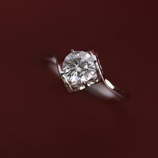 Moissanite Rêve Lumineux MR059 ring