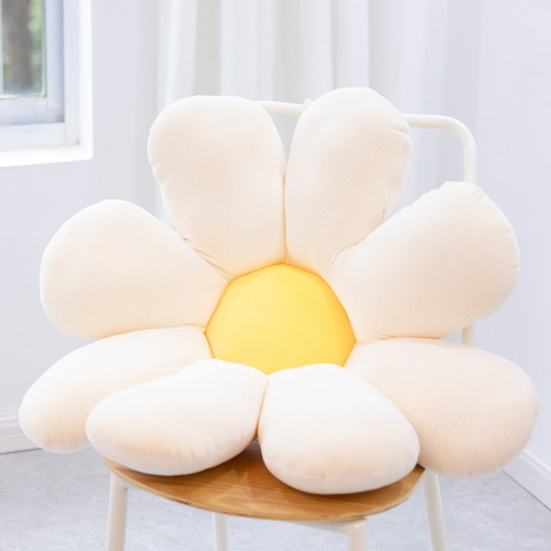 Daisy Plant Plush