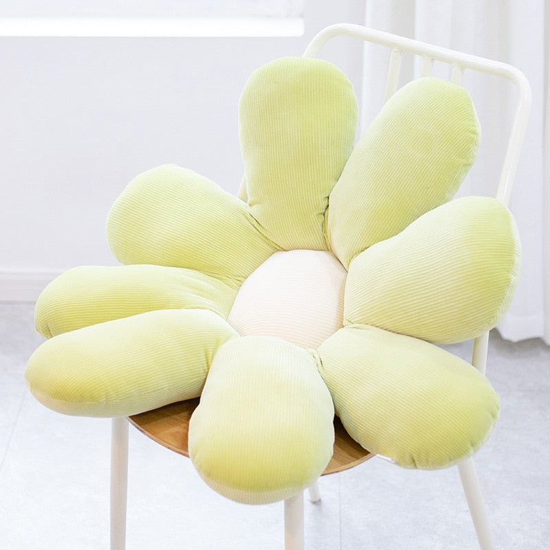 Daisy Plant Plush