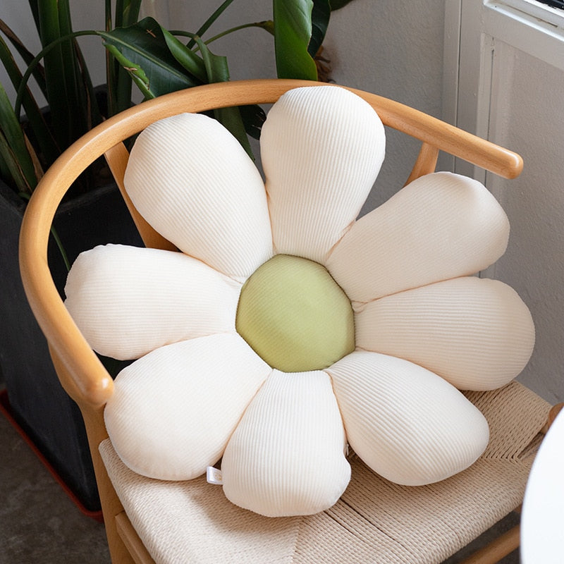 Daisy Plant Plush